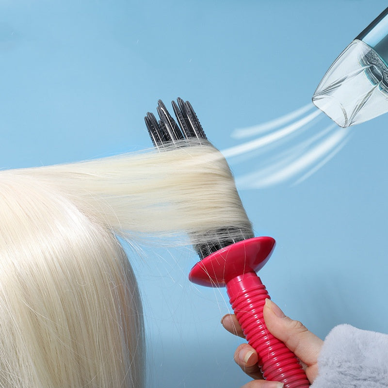 Rundbürste zum Stylen von Haaren